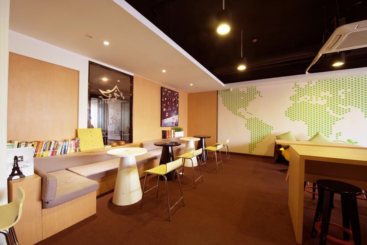 Iu Hotel Ruoyang Yiyang Wenhua Road Экстерьер фото