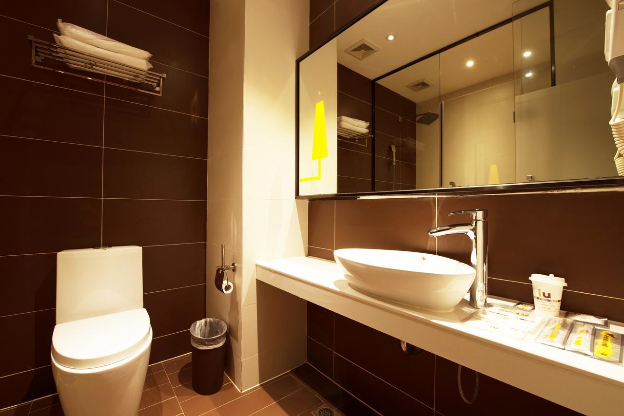 Iu Hotel Ruoyang Yiyang Wenhua Road Экстерьер фото